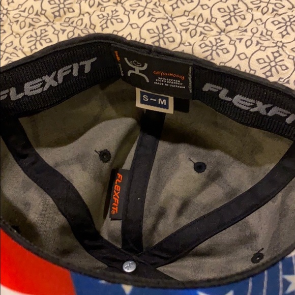 Set of Three Ball Caps 🧢 - Picture 12 of 12